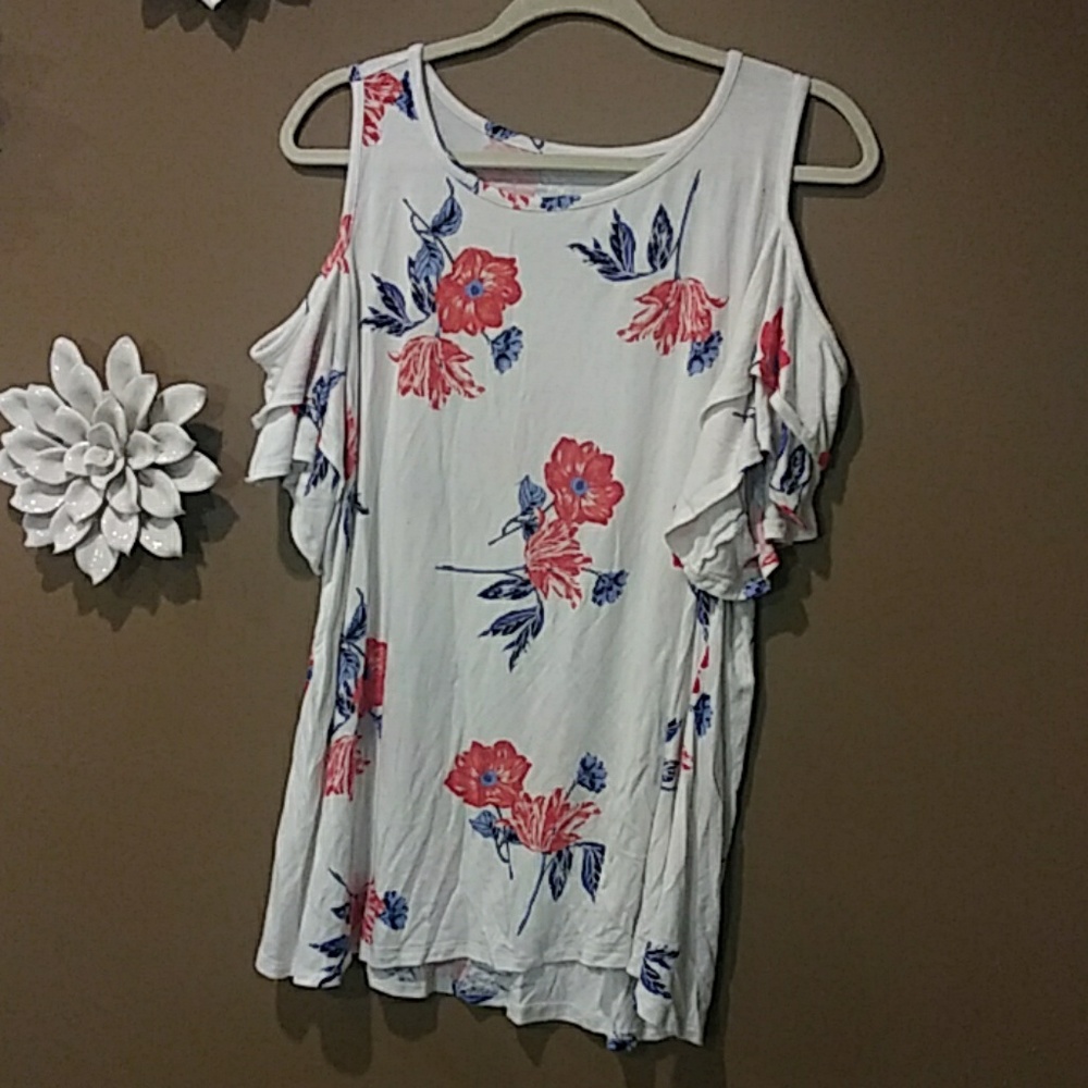 Maurices cold shoulder top.